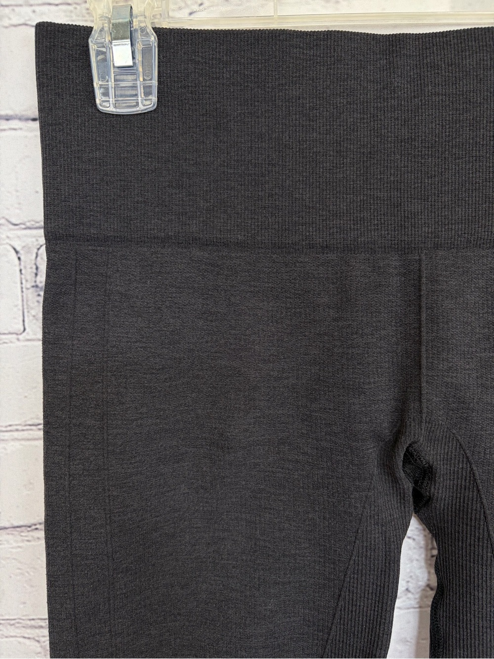 Lululemon In The Flow Crop II Heathered Deep Coal Sz 6 - Picture 6 of 16
